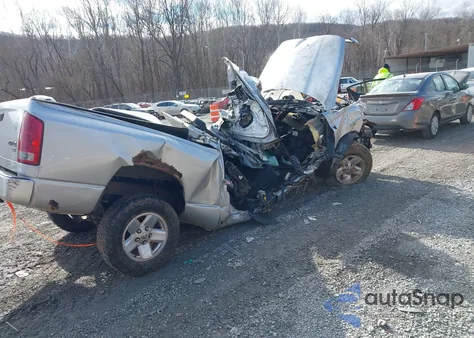 2003 Dodge Ram 1500 Slt/Laramie/St z USA, uszkodzony, nr VIN 1D7HU18NX3S117659